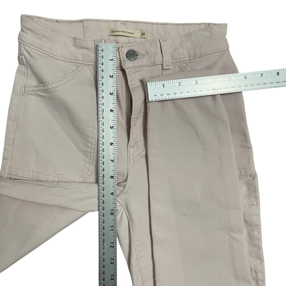Levi's Women's 721 High Rise Skinny Jeans in Light Pink - Picture 8 of 9